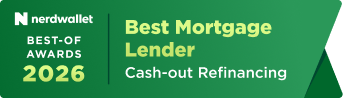 Anuncio estilo banderín verde oscuro con el nombre y el logotipo de NerdWallet, que otorga a Wells Fargo el premio Best-Of Awards de 2026 al Mejor Prestamista Hipotecario para Refinanciamiento con Obtención de Efectivo (Cash-out).