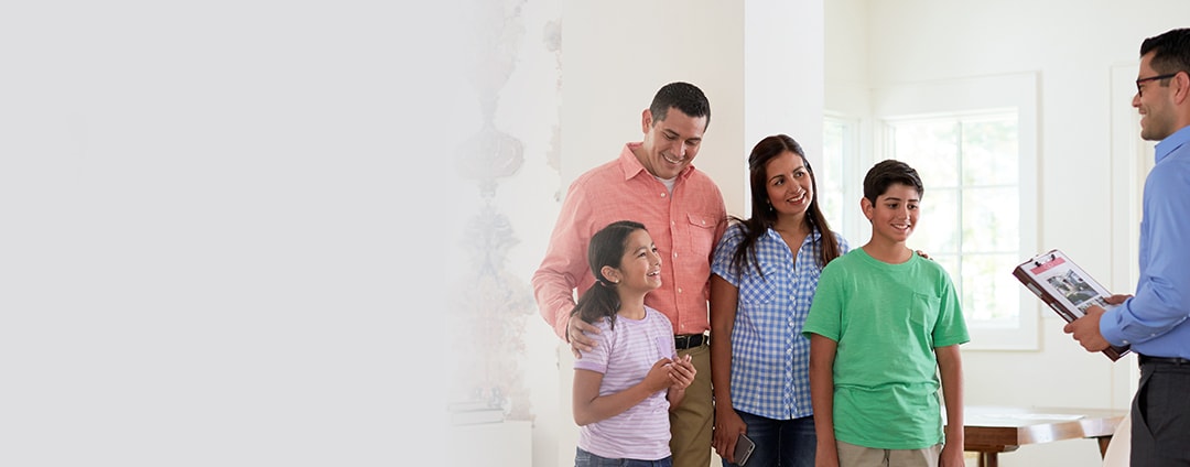 family_with_sales_men_inside_1700x600